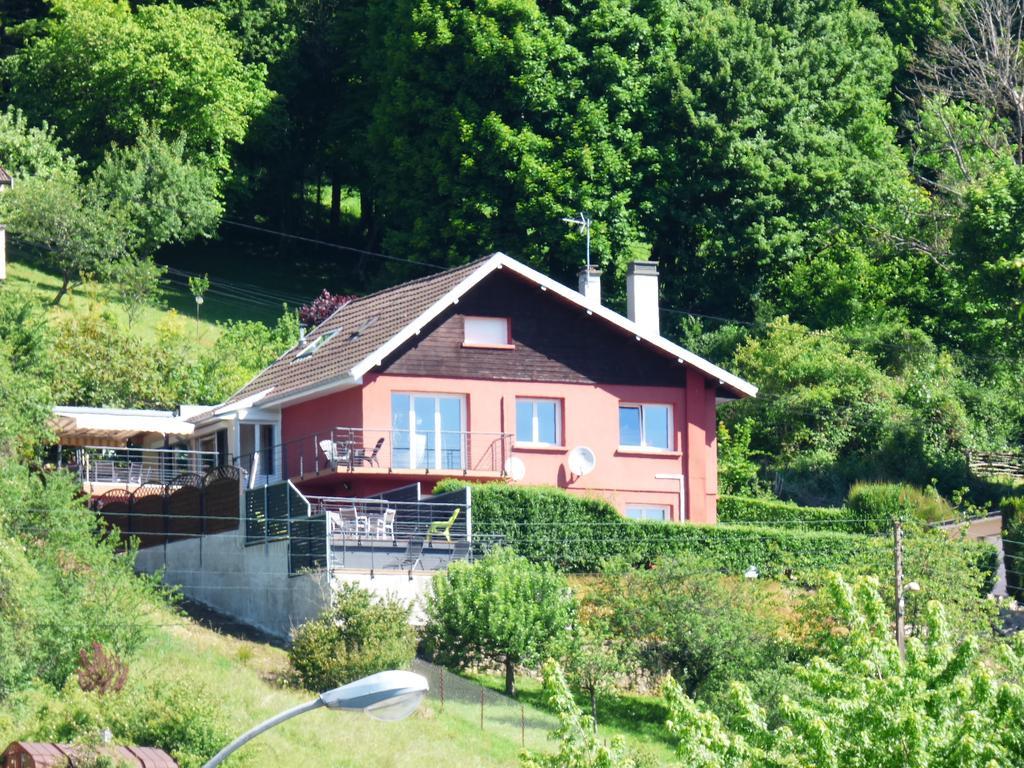 La Colline Aux Yeux Doubs Bed and Breakfast Baume-les-Dames Exteriör bild