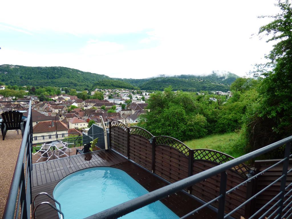 La Colline Aux Yeux Doubs Bed and Breakfast Baume-les-Dames Exteriör bild